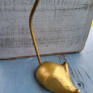 Vintage brass mouse decor